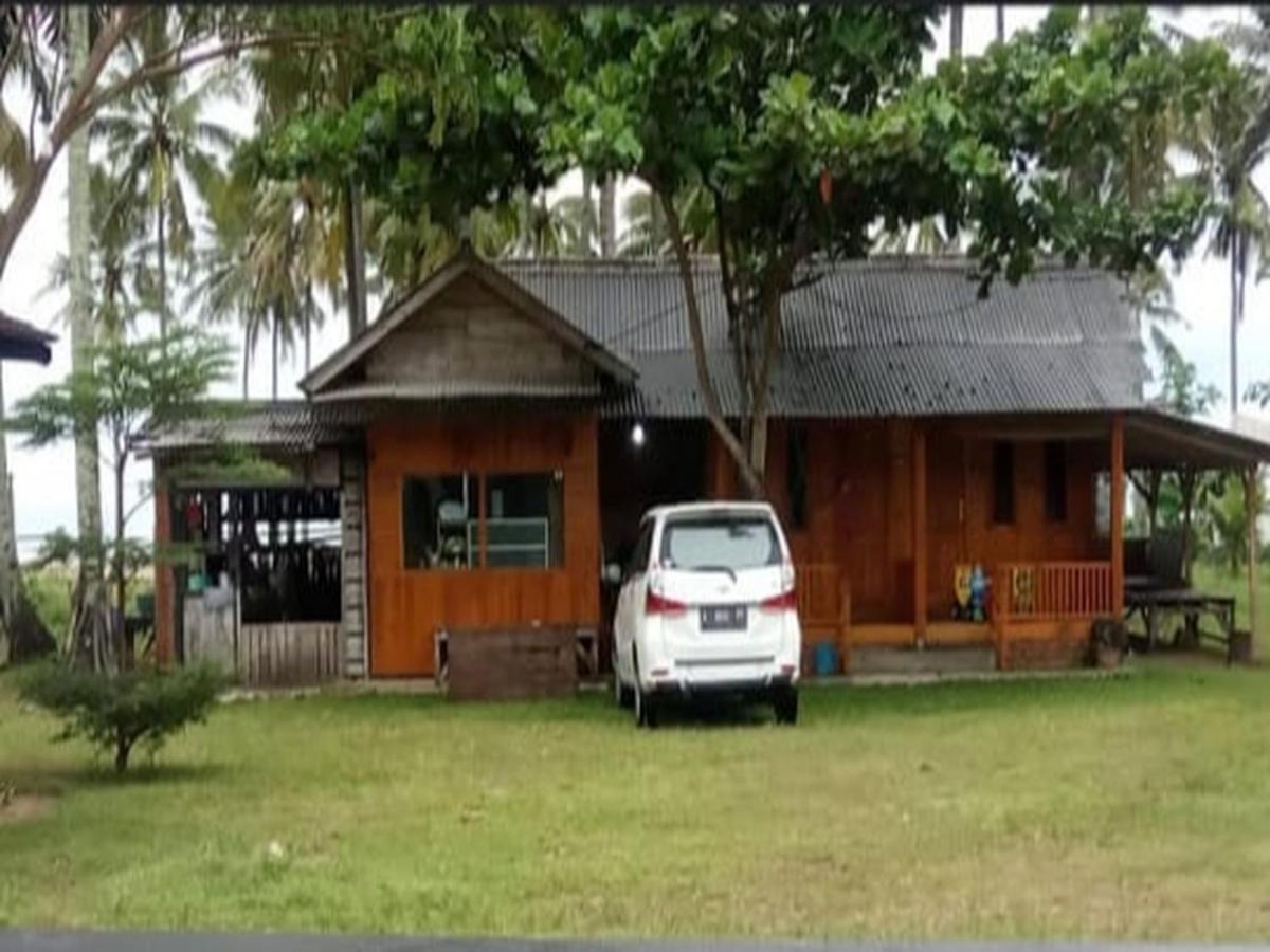 Villa Akbar Sawarna Exteriör bild